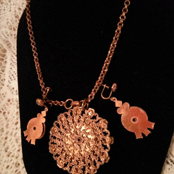 Victorian Style Vintage Faux Goldstone Copper Necklace Screw-back Earring Set - Picture 8 of 8